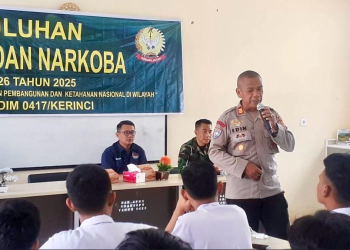 Polres Kerinci Bersama Kodim 0417/Kerinci Gelar Penyuluhan Bahaya Narkoba di SMAN 2 Sungai Penuh