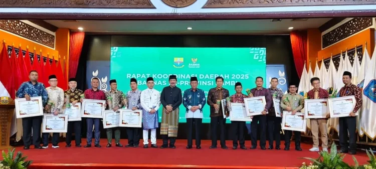 Kanwil Kemenag Jambi Diganjar Penghargaan dari BAZNAS