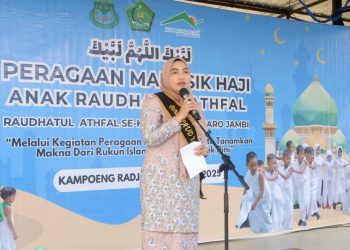 Bunda PAUD Kabupaten Muaro Jambi Ririn Novianty, SE Membuka Kegiatan Peragaan Manasik Haji Anak Raudhatul Athfal (RA) Tingkat Kabupaten Muaro Jambi