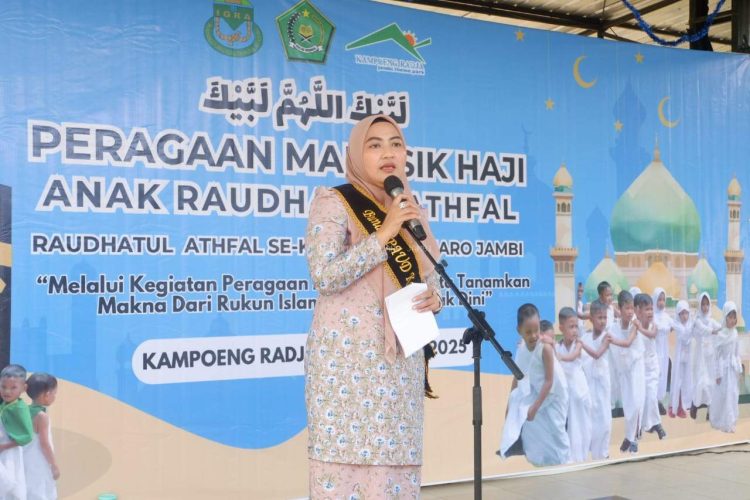 Bunda PAUD Kabupaten Muaro Jambi Ririn Novianty, SE Membuka Kegiatan Peragaan Manasik Haji Anak Raudhatul Athfal (RA) Tingkat Kabupaten Muaro Jambi