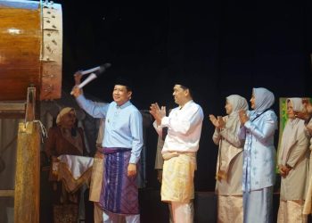 Bupati Muaro Jambi, Dr. Bambang Bayu Suseno Beserta Istri Ririn Novianty, Secara Resmi Membuka Musabaqah Tilawatil Qur’an (MTQ) ke-28 Tingkat Kecamatan Kumpeh Ulu di Desa Sumber Jaya