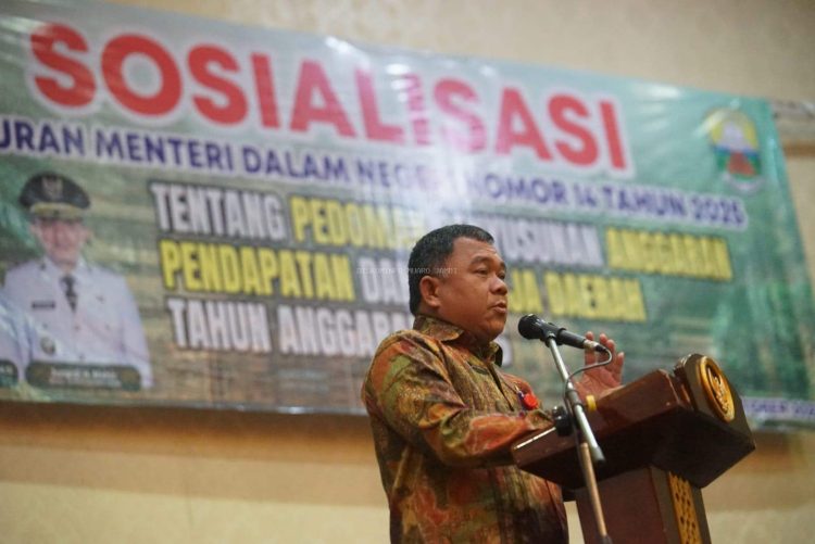 Ketua TP PKK Kabupaten Muaro Jambi Ririn Novianty, SE Membuka Kegiatan Gebyar Lomba Ceria Kader PKK Tingkat Kecamatan Jambi Luar Kota