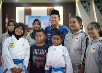 Bupati Muaro Jambi, Dr. Bambang Bayu Suseno, SP., MM., M.Si., Resmi Membuka Kejuaraan Karate Open dan Festival Karate Piala Bupati Muaro Jambi Tahun 2025