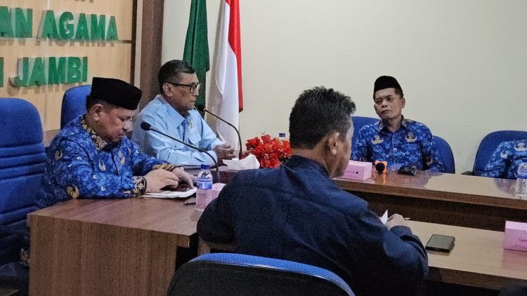 Tim KIP Kanwil Kemenag Jambi Terima Visitasi KI Provinsi Jambi