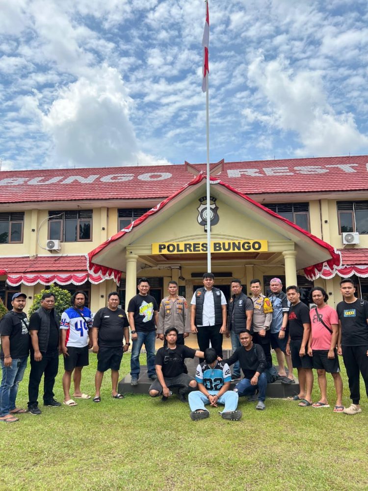 Mobnas Dikendarai Kadis Pariwisata Sungai Penuh Kecelakaan, Dua Penumpang Luka-luka