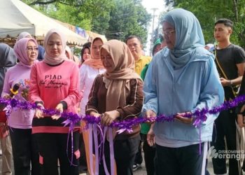 Peringatan Hari Batik 2025 di Merangin Diawali Senam Massal