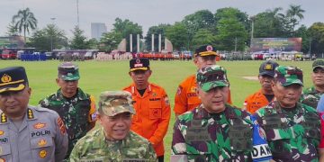 Gubernur Al Haris Dampingi Pangdam XX/TIB Pimpin Apel Kesiapsiagaan Penanggulangan Karhutla