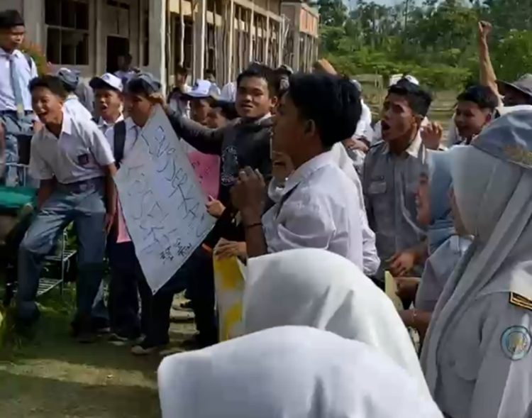 Petugas Lapas Kelas IIA Jambi Gagalkan Upaya Penyelundupan Sabu Dalam Tempe Orek, Pelaku Sebut Dititip Orang