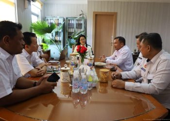 Wali Kota Jambi Serahkan Bansos Kepada Penderita HIV AIDS