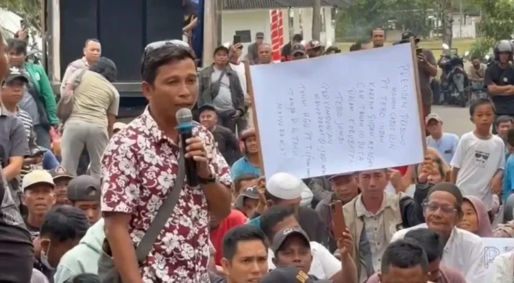 Mitra PT TI Gelar Unjuk Rasa di Kantor DPRD Tebo, Ini Tuntutannya