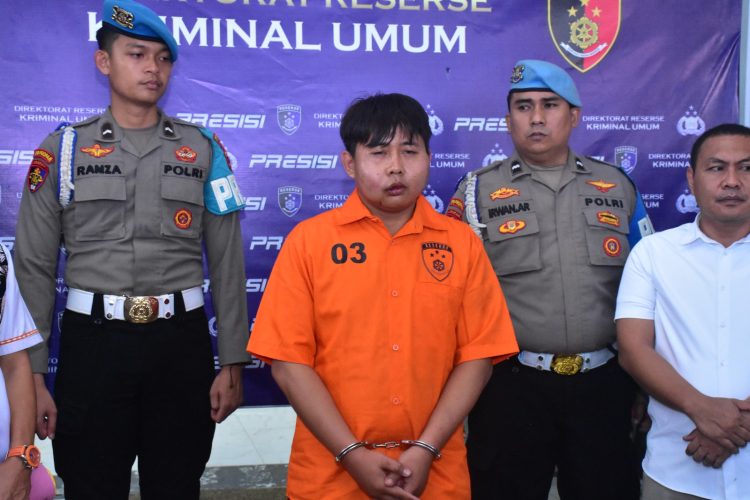 Tim Gabungan Polda Jambi Berhasil Tangkap Diki Pelaku Pencuri Mobil Pajero Yang Tega Bunuh Korbannya