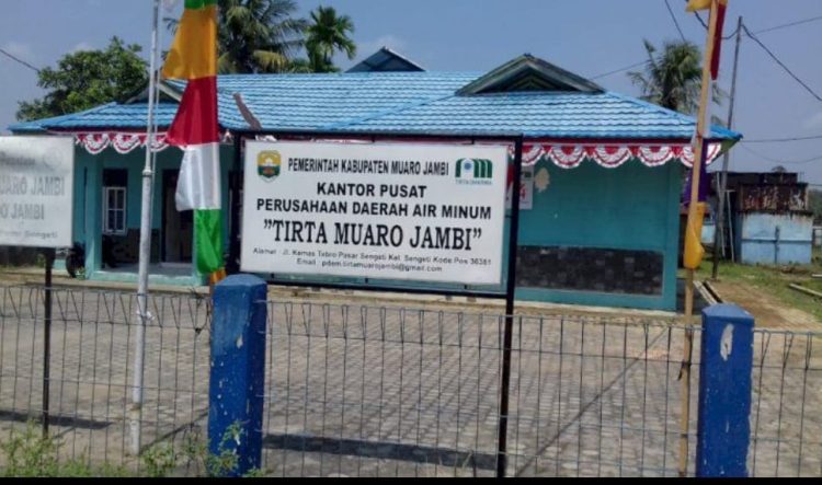 Wakapolres Sarolangun Hadiri Sidang Paripurna Hari Jadi Kabupaten Sarolangun Ke-26 Tahun Di Gedung DPRD Kab. Sarolangun