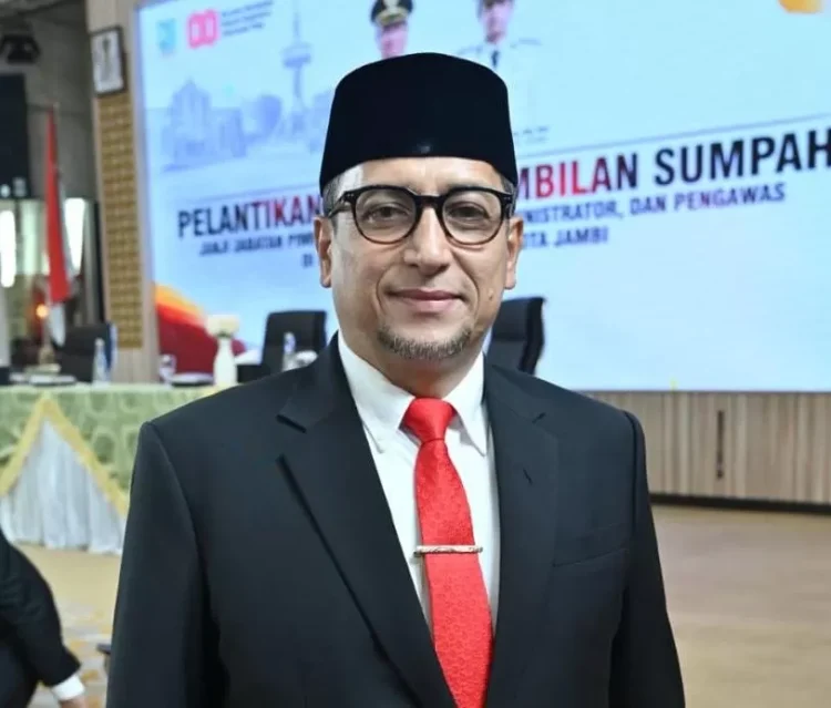 Abu Bakar Resmi Pimpin DPMPTSP Kota Jambi, Fokus Promosi Investasi dan Layanan Prima