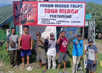 Warga Kota Baru Pasang Spanduk Tolak Zona Merah: Bentuk Forum Perjuangan