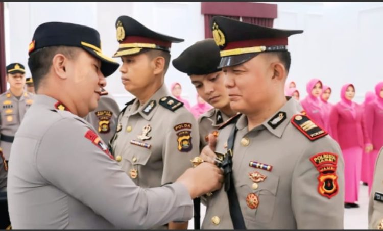 Kapolresta Jambi Pimpin Upacara Sertijab Pju dan Kapolsek