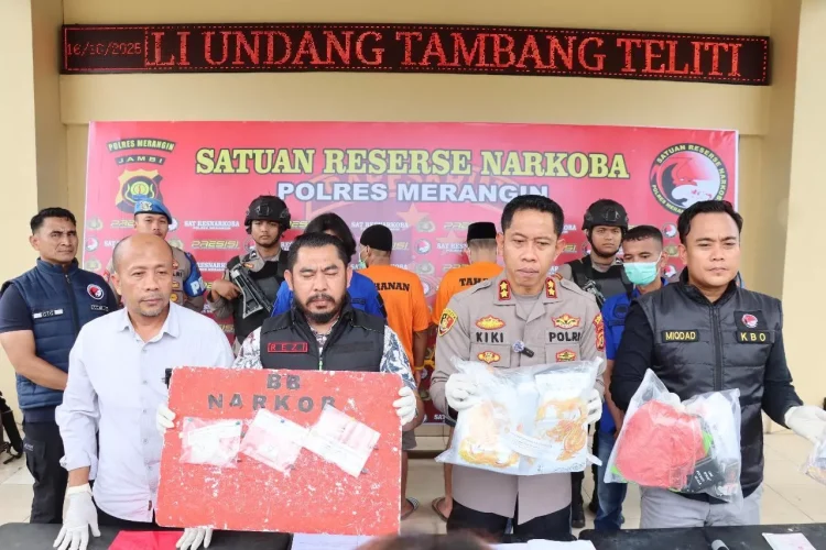 Satresnarkoba Polres Merangin Bongkar Jaringan Narkoba Antarprovinsi, 2 Kg Sabu Diamankan