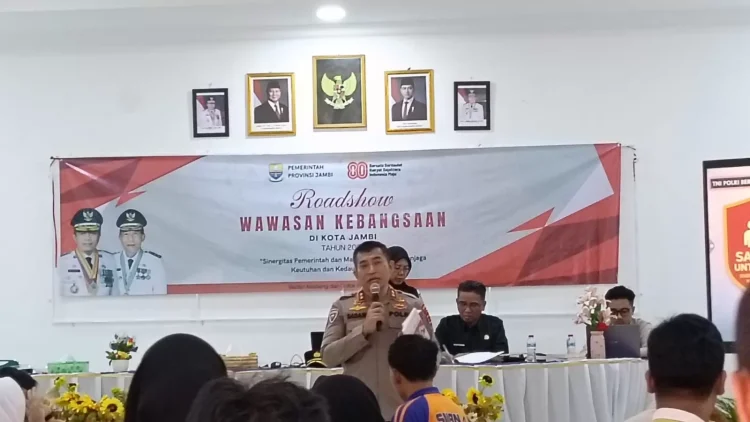 Satu Hati untuk Negeri, Polda Jambi Tanamkan Nilai Kebangsaan di SMAN 4 Kota Jambi