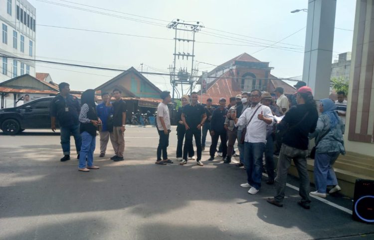 Kanwil Kemenag Jambi Gelar Sosialisasi Early Warning System bagi Aparatur KUA