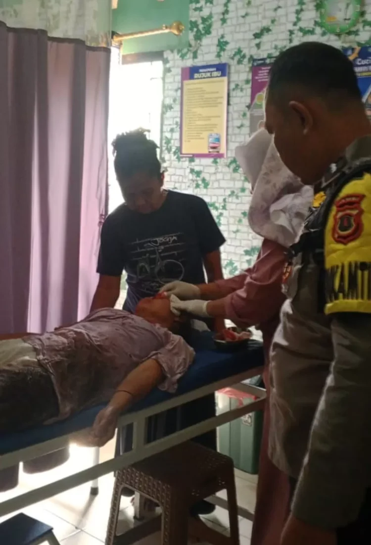 Petani di Muaro Jambi Terluka Parah Diserang Beruang saat Sadap Karet