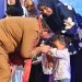 Gandeng PNM, Wali Kota Maulana Serahkan Bantuan Makanan Tambahan Kepada Anak-anak Beresiko Stunting