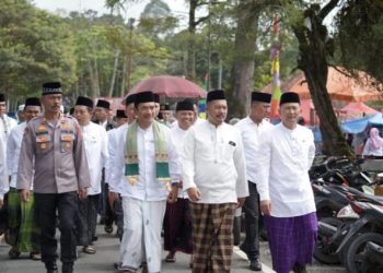 Peringatan Hari Santri 2025, Bupati Monadi Tekankan Peran Santri dalam Membangun Peradaban Bangsa