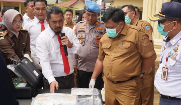Pj Sekda Saksikan Pemusnahan BB Narkoba Jenis Sabu