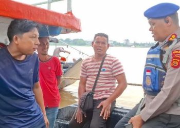 Wabup Muaro Jambi Junaidi H. Mahir Menghadiri Sidang Paripurna Istimewa DPRD Sarolangun, Dalam Rangka Memperingati HUT Kab. Sarolangun yang Ke 26 Tahun 2025