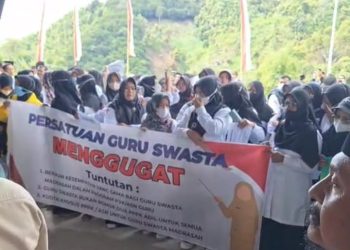 Sekda Sudirman Pimpin Exit Meeting dan Entry Meeting Bersama BPK RI