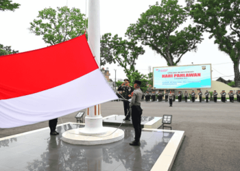 Kapolda Jambi Pimpin Upacara Peringatan Hari Pahlawan 2025