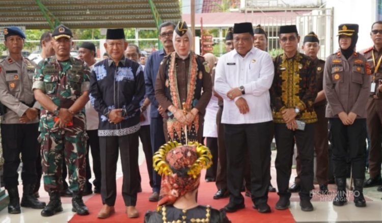 Wabup Merangin Sambut Hangat Kedatangan Kajari Baru Yusmanelly