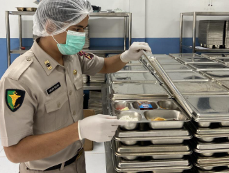 Cegah Gangguan Kesehatan, Sidokkes Polres Muaro Jambi Lakukan Pemeriksaan Food Safety di Dapur SPPG