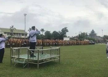 Pemkab Batang Hari Gelar Upacara Hari Guru dan HUT PGRI di Lapangan Garuda