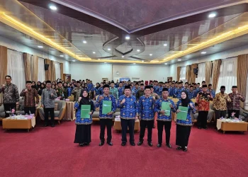 27 PPPK Tahap II Optimalisasi Formasi 2024 dan 75 PPPK Paruh Waktu Kemenag Jambi Dilantik