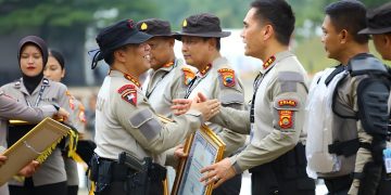 Polda Jambi Raih Penghargaan Nasional Terbaik 3 Quick Wins Presisi Pada Apel Kasatwil 2025