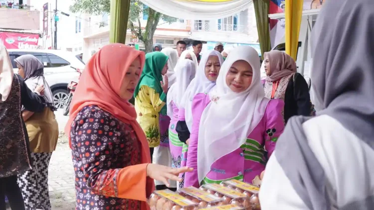 Hesti Haris Bersama Dinas Ketahanan Pangan Provinsi Jambi Gelar Gerakan Pangan Murah