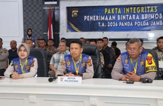 Wujudkan Rekrutmen BETAH, Polresta Jambi Gelar Penandatanganan Pakta Integritas Bintara Brimob T.A 2026