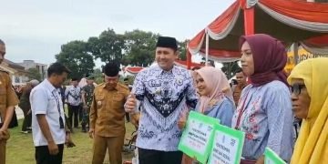 HGN ke-80 di Merangin Banjir Penghargaan, Beasiswa, hingga Peluncuran Kursus Bahasa Asing Gratis