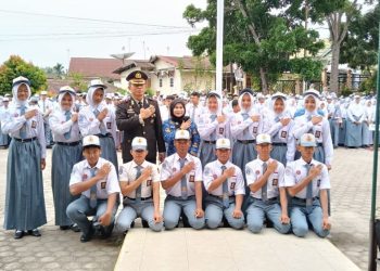 Peringatan Hari Pahlawan di SMKN 2 Kota Jambi, Tekankan Karakter dan Kolaborasi Pendidikan
