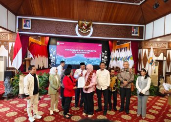 Gubernur Jambi Hadiri Rapat Paripurna DPRD Peringatan HUT ke-67 Kabupaten Kerinci