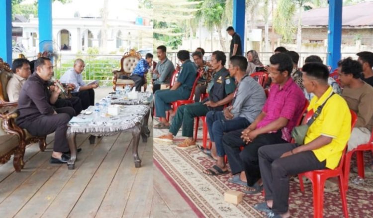 Bupati H M Syukur: Hati-hati Dalam Mengadopsi Anak