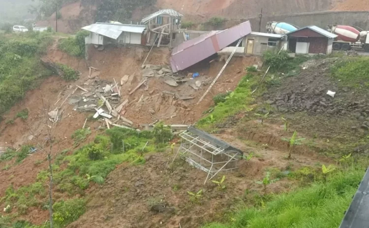 Warung di Puncak Sungai Penuh Lenyap Diseret Longsor, Begini Kronologinya