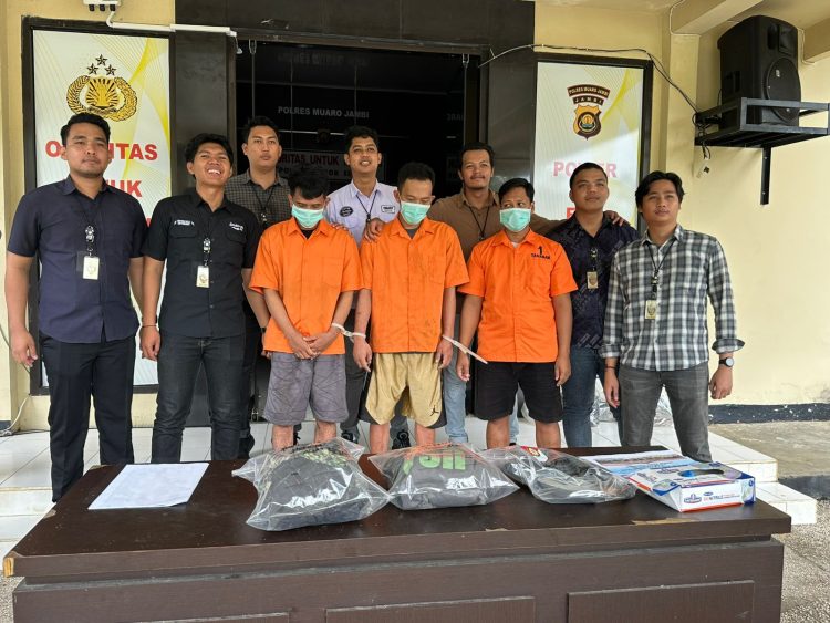 Tiga Pelaku Spesialis Curanmor di Jaluko Dibekuk Satreskrim Polres Muaro Jambi, 8 Motor Curian Turut Diamankan