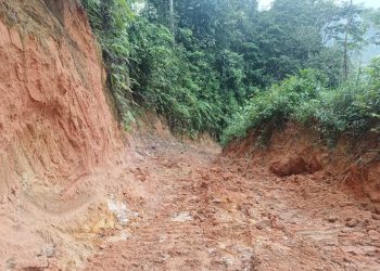 JUT Desa Telentam Rusak Parah Oleh Pelaku PETI Keluar Masuk Pelepat-Telentam, Pemuda Akan Tindak Tegas.!
