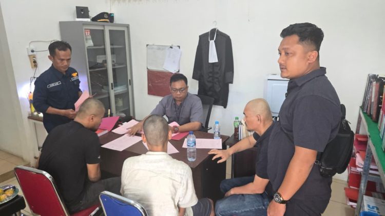 Menang di Praperadilan, Ditreskrimsus Polda Jambi Akhirnya Limpahkan Tiga Tersangka Kasus 1,7 Kg Emas