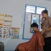Ditpolairud Polda Jambi Latih Remaja Pulau Pandan Keterampilan Pangkas Rambut
