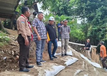 Cegah Longsor Meluas, Kemas Faried Minta Pemkot Jambi Segera Bangun Geobag 19 Meter di Buluran Kenali