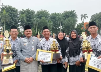 Peringati Hari Guru 2025, Wali Kota Maulana Ajak Muliakan Profesi Guru Sebagai Teladan Bangsa