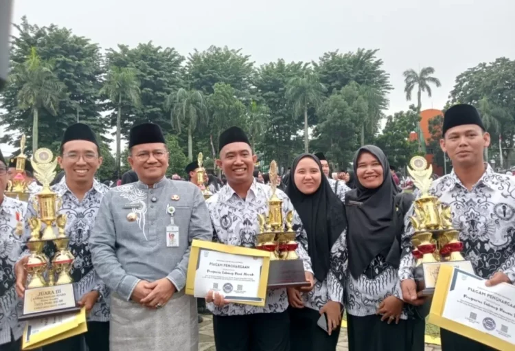 Peringati Hari Guru 2025, Wali Kota Maulana Ajak Muliakan Profesi Guru Sebagai Teladan Bangsa