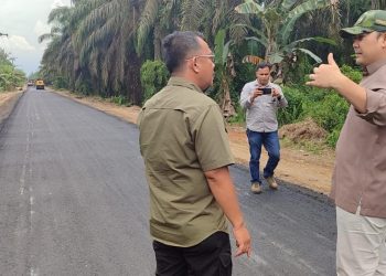 Bupati H M Syukur Lancarkan Jalan dari Desa ke Kota