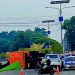 Truk Batu Bara Tabrak Tiang Lampu Merah di Simpang 4 PU Muara Bungo, Diduga Sopir Mengantuk